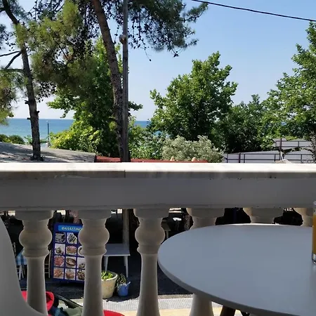 Alios Geron Blue Apartment